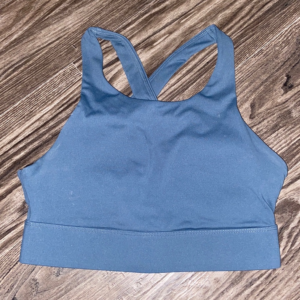 Fabletics No Bounce Sports Bra